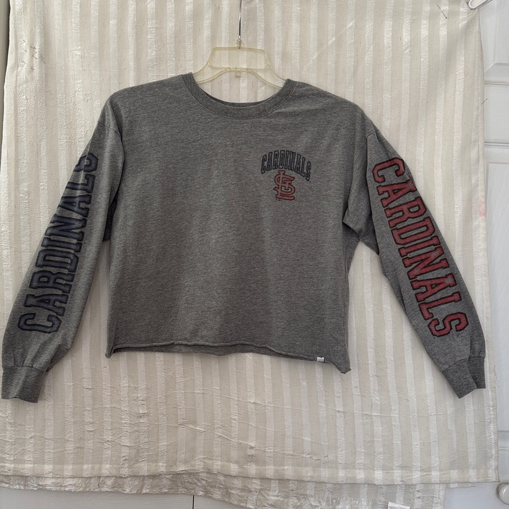 St. Louis Cardinals Women’s Long Sleeve Crop Medium T-Shirt by 47